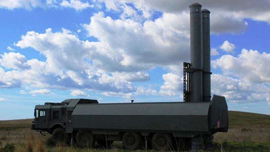 Ілюстративне фото російського берегового ракетного комплексу «Бастіон» на тлі моря